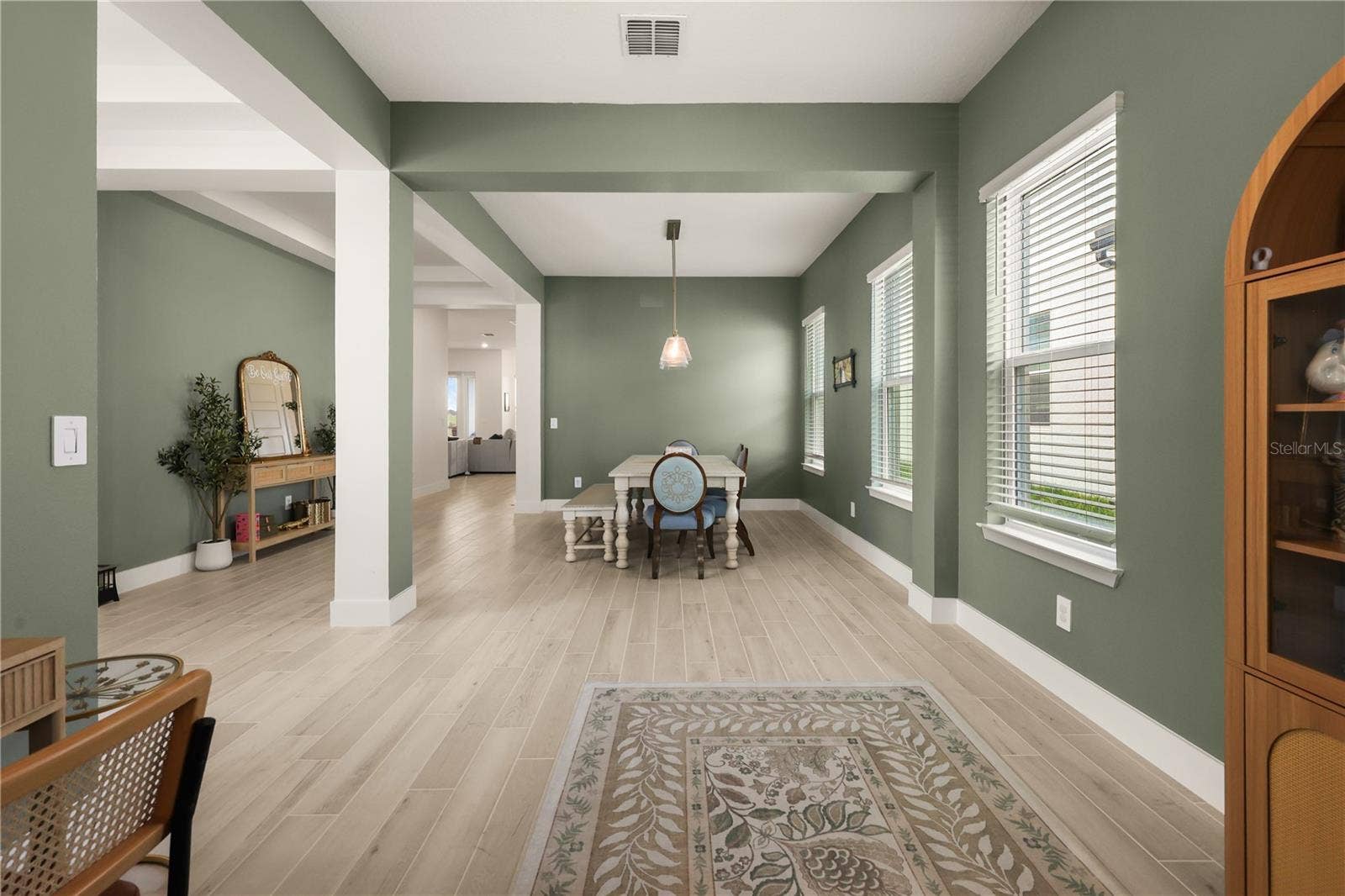 16513 SILVER BROOK WAY, Winter Garden, FL 34787 16513 SILVER BROOK WAY, Winter Garden, FL 34787