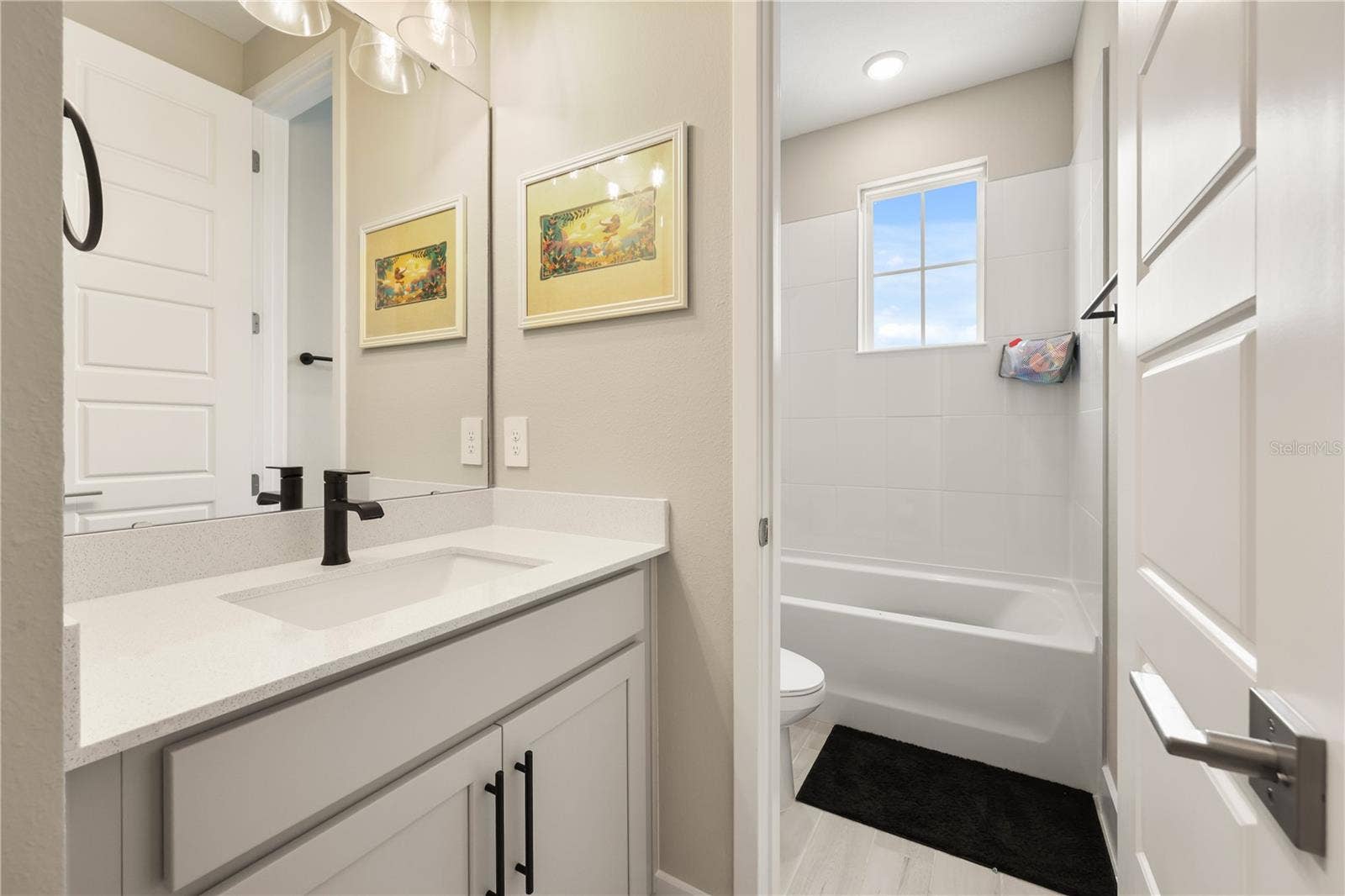 16513 SILVER BROOK WAY, Winter Garden, FL 34787 16513 SILVER BROOK WAY, Winter Garden, FL 34787