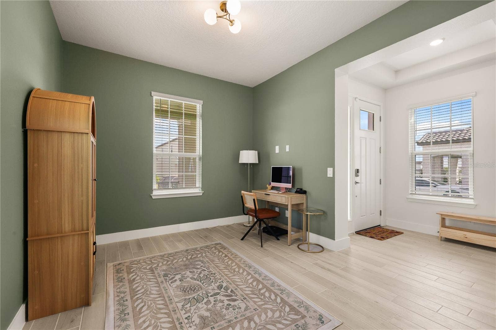 16513 SILVER BROOK WAY, Winter Garden, FL 34787 16513 SILVER BROOK WAY, Winter Garden, FL 34787