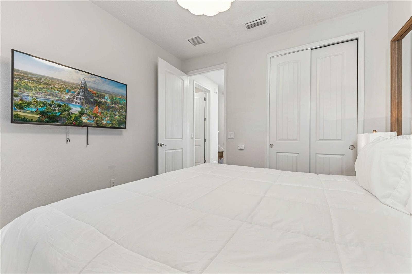 284 SOUTHFIELD STREET, Kissimmee, FL 34747 284 SOUTHFIELD STREET, Kissimmee, FL 34747