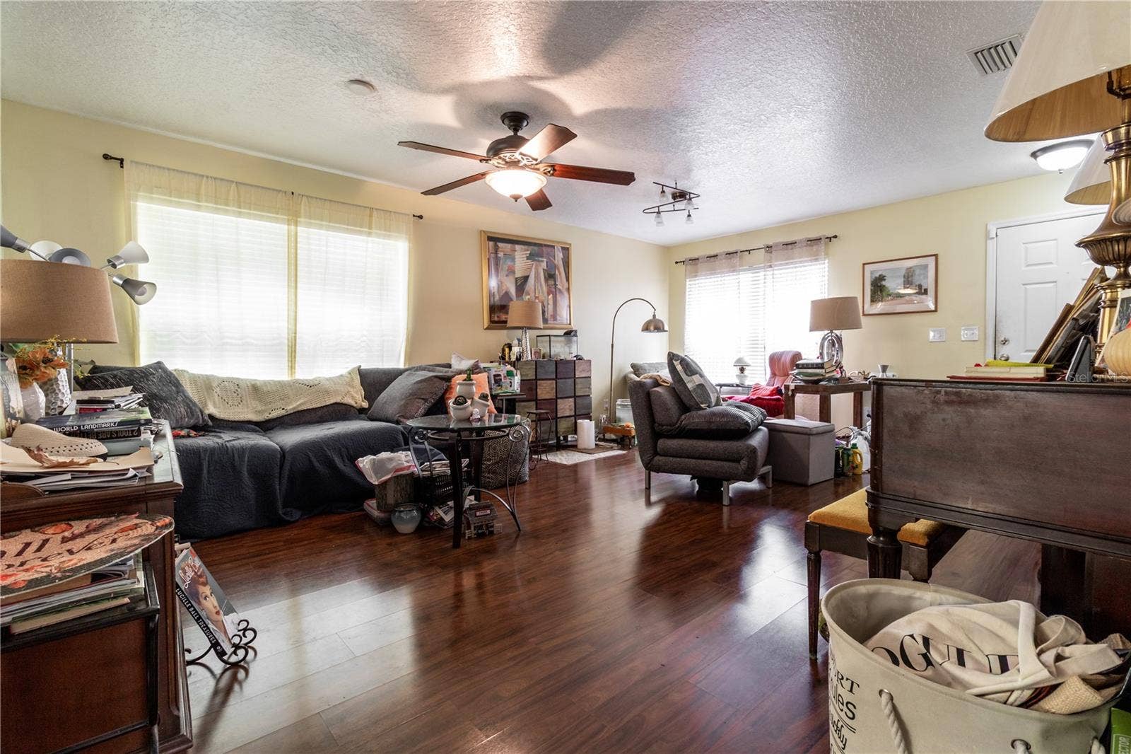 1308 TILAPIA TRAIL, Deland, FL 32724 Living room