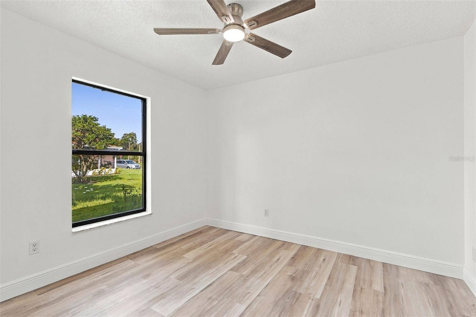2358 OLDFIELD DRIVE, Orlando, FL 32837 2358 OLDFIELD DRIVE, Orlando, FL 32837