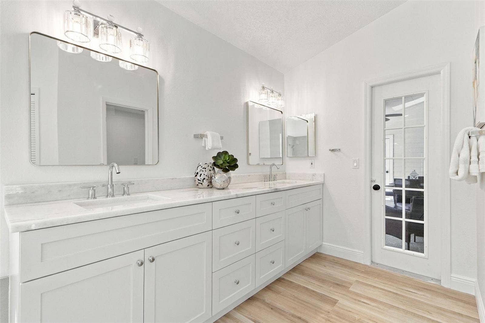 2358 OLDFIELD DRIVE, Orlando, FL 32837 2358 OLDFIELD DRIVE, Orlando, FL 32837