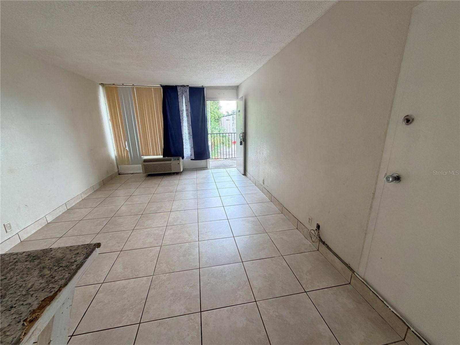 7900 S ORANGE BLOSSOM TRAIL, #2053, Orlando, FL 32809 7900 S ORANGE BLOSSOM TRAIL, #2053, Orlando, FL 32809