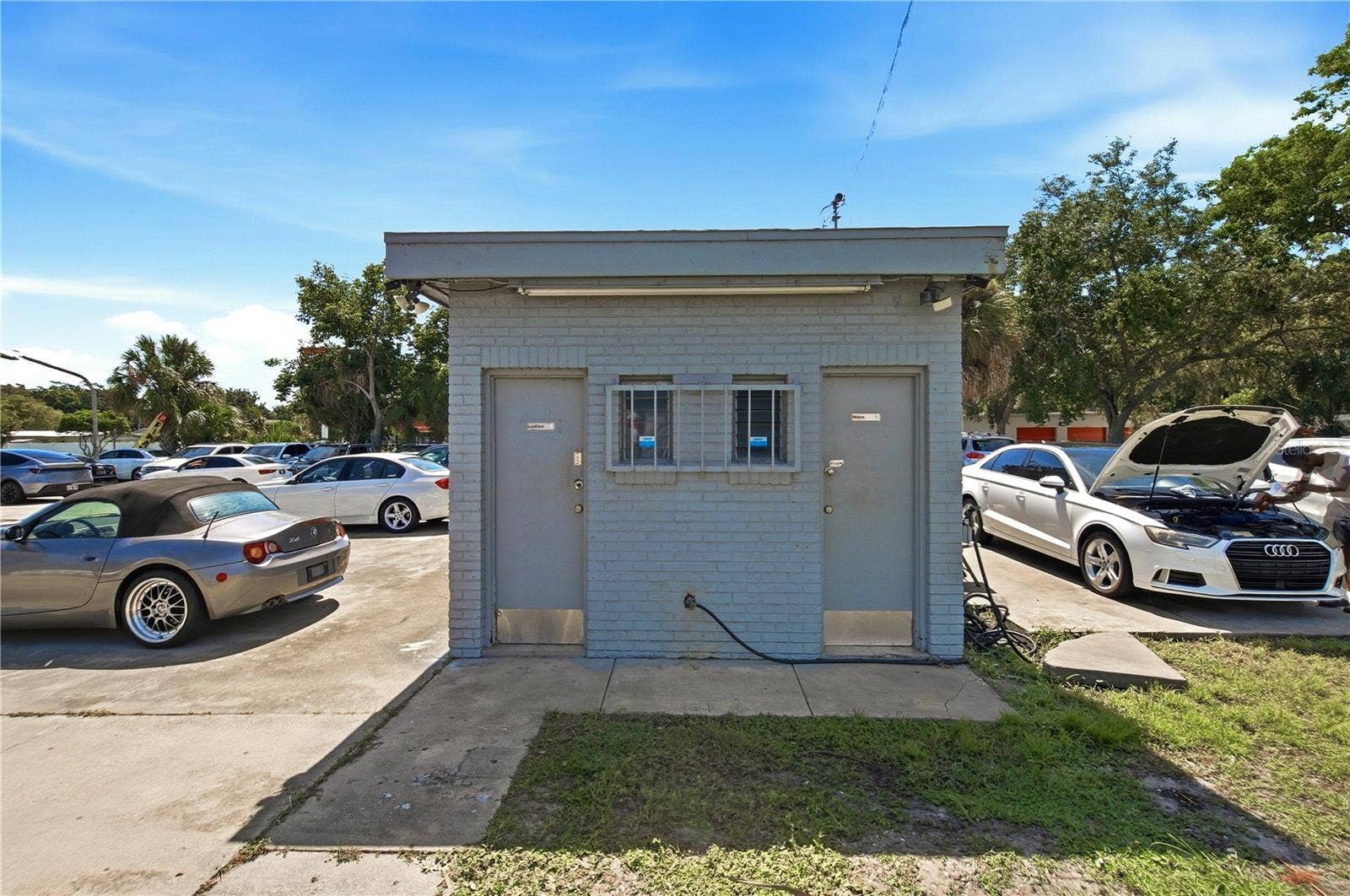 364 N NOVA ROAD, Daytona Beach, FL 32114