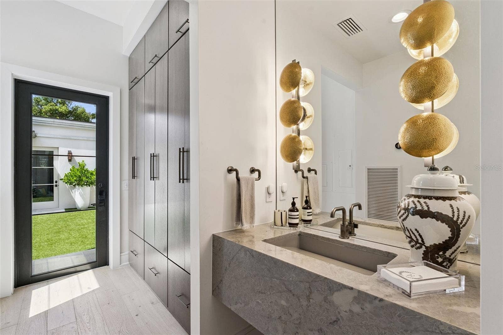 1631 HILLCREST AVENUE, Winter Park, FL 32789 1631 HILLCREST AVENUE, Winter Park, FL 32789