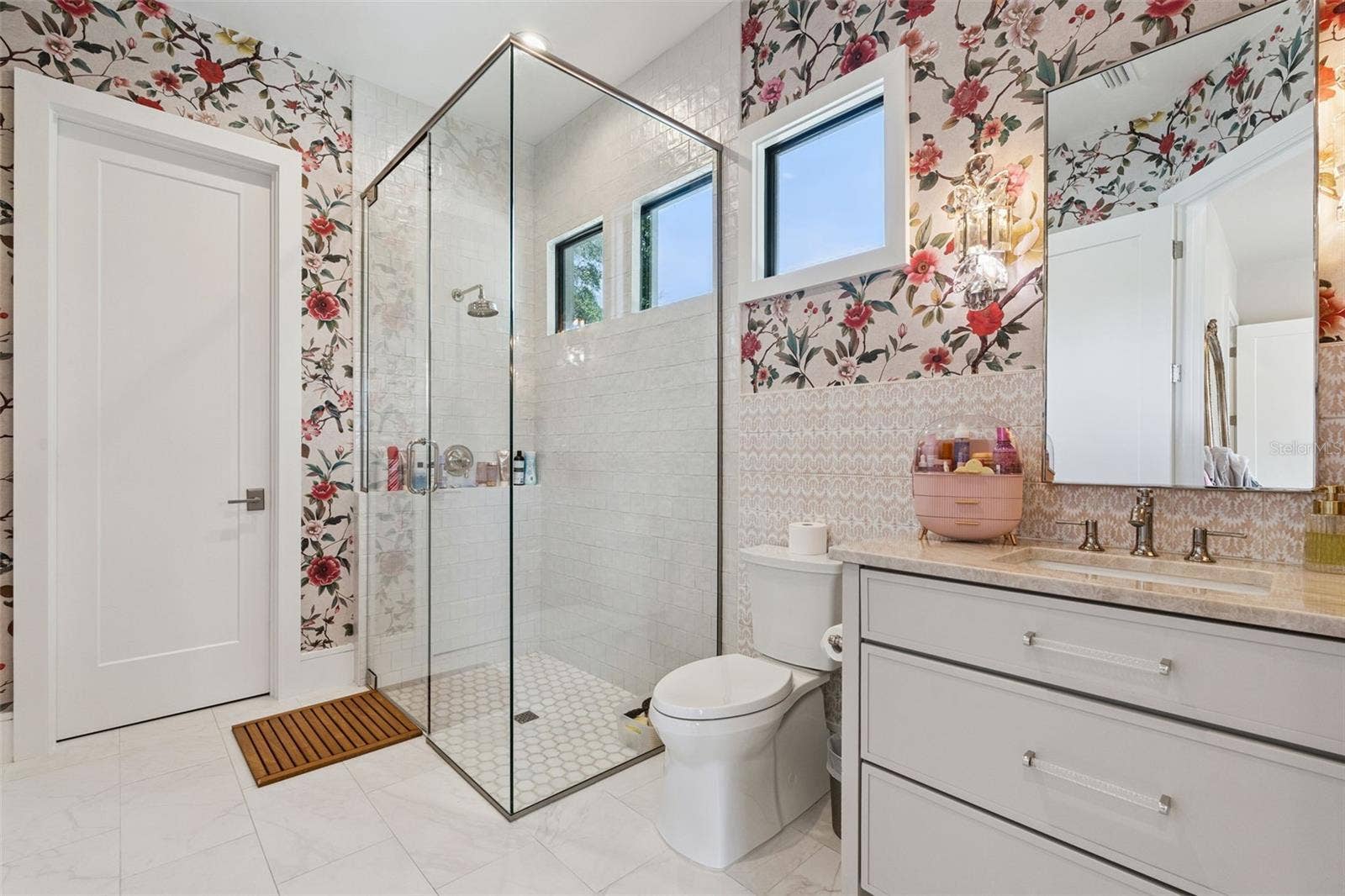 1631 HILLCREST AVENUE, Winter Park, FL 32789 1631 HILLCREST AVENUE, Winter Park, FL 32789