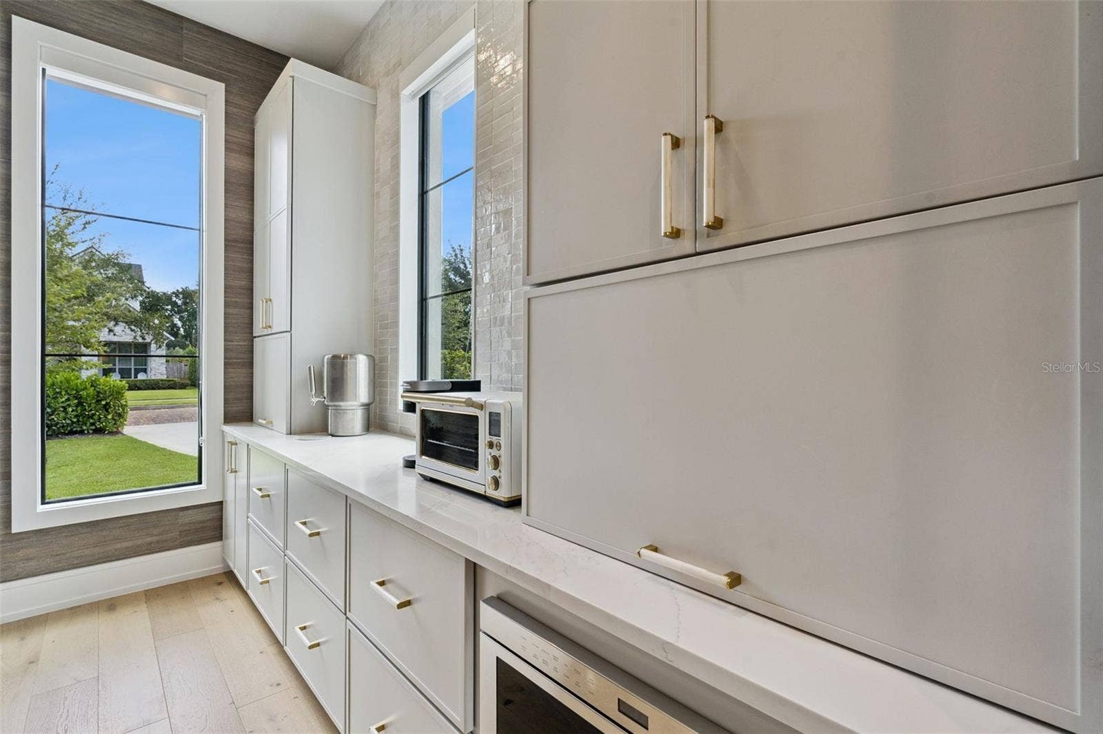 1631 HILLCREST AVENUE, Winter Park, FL 32789 1631 HILLCREST AVENUE, Winter Park, FL 32789