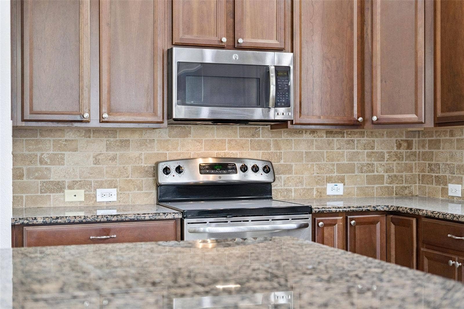 1017 HARMONY LANE, Clermont, FL 34711