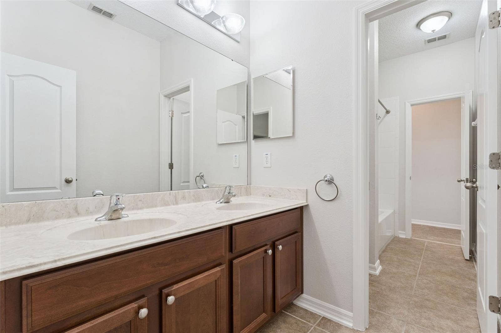 1017 HARMONY LANE, Clermont, FL 34711