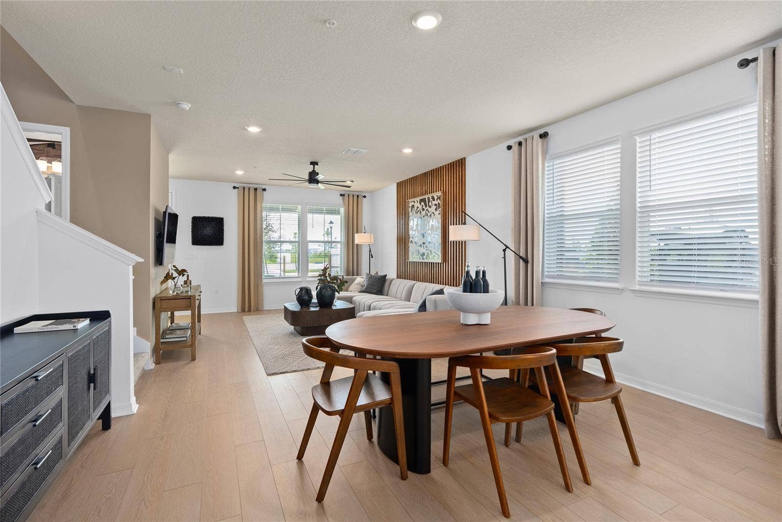 6379 ARGENT WOOD DRIVE, Winter Garden, FL 34787 Model Home Design Only. Pictures and furnishings are for illustrative purposes only. Elevations, colors and options may vary. Furniture is for model home staging only.