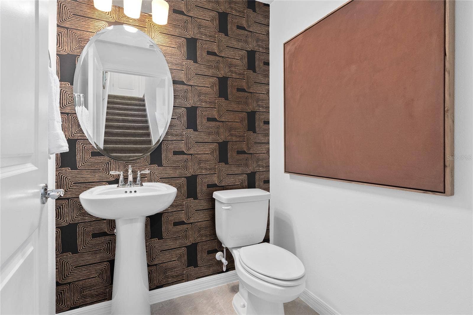 6379 ARGENT WOOD DRIVE, Winter Garden, FL 34787 Model Home Design Only. Pictures and furnishings are for illustrative purposes only. Elevations, colors and options may vary. Furniture is for model home staging only.