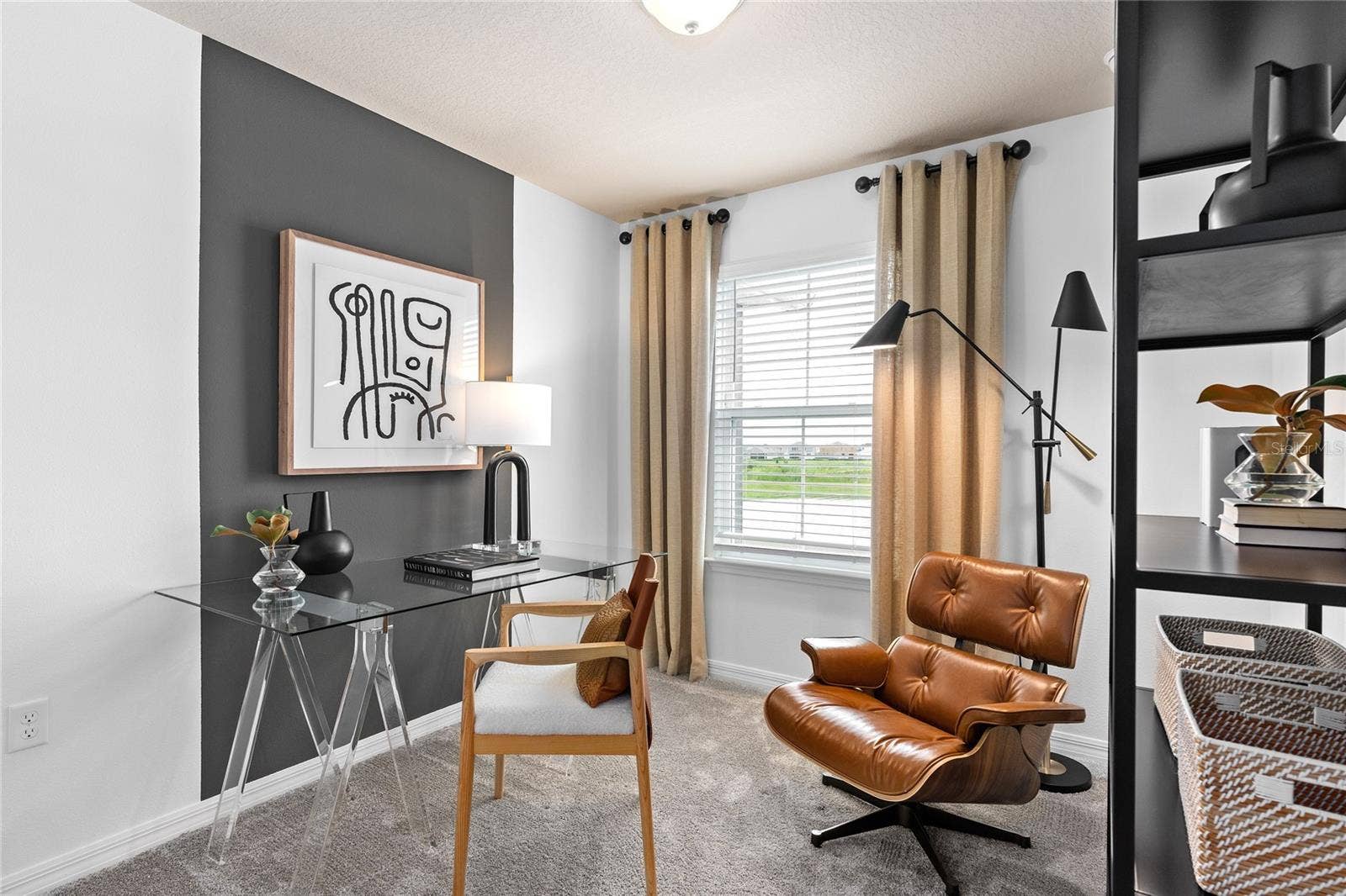 6379 ARGENT WOOD DRIVE, Winter Garden, FL 34787 Model Home Design Only. Pictures and furnishings are for illustrative purposes only. Elevations, colors and options may vary. Furniture is for model home staging only.