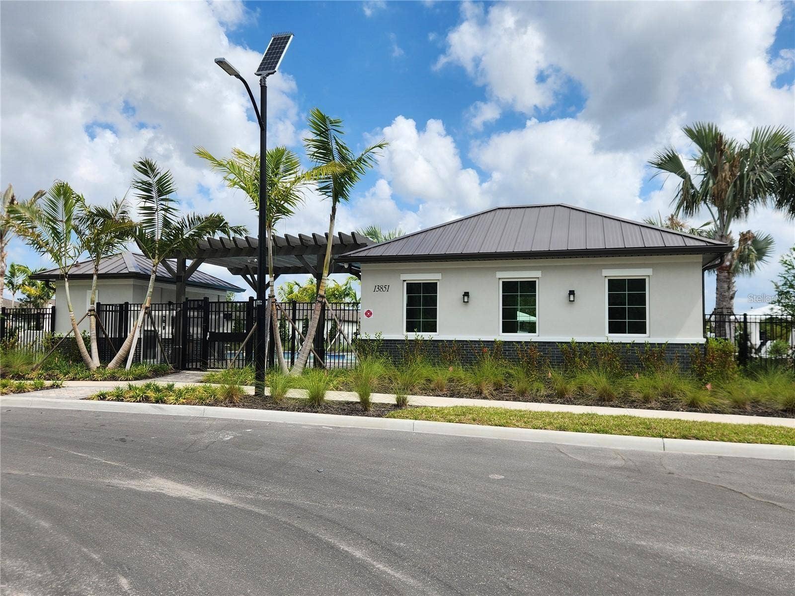 10357 SCARLET SKIMMER DRIVE, Riverview, FL 33578 10357 SCARLET SKIMMER DRIVE, Riverview, FL 33578