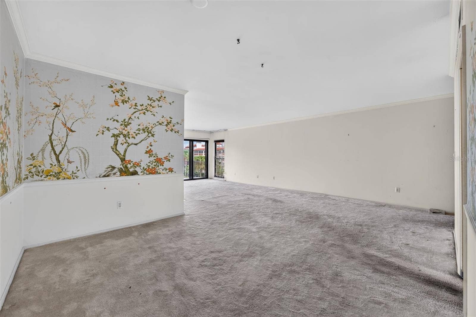 100 S INTERLACHEN AVENUE, #401, Winter Park, FL 32789 100 S INTERLACHEN AVENUE, #401, Winter Park, FL 32789