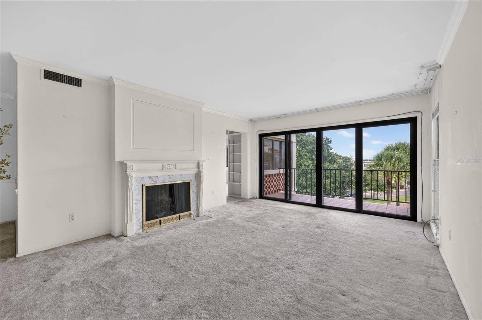 100 S INTERLACHEN AVENUE, #401, Winter Park, FL 32789 100 S INTERLACHEN AVENUE, #401, Winter Park, FL 32789