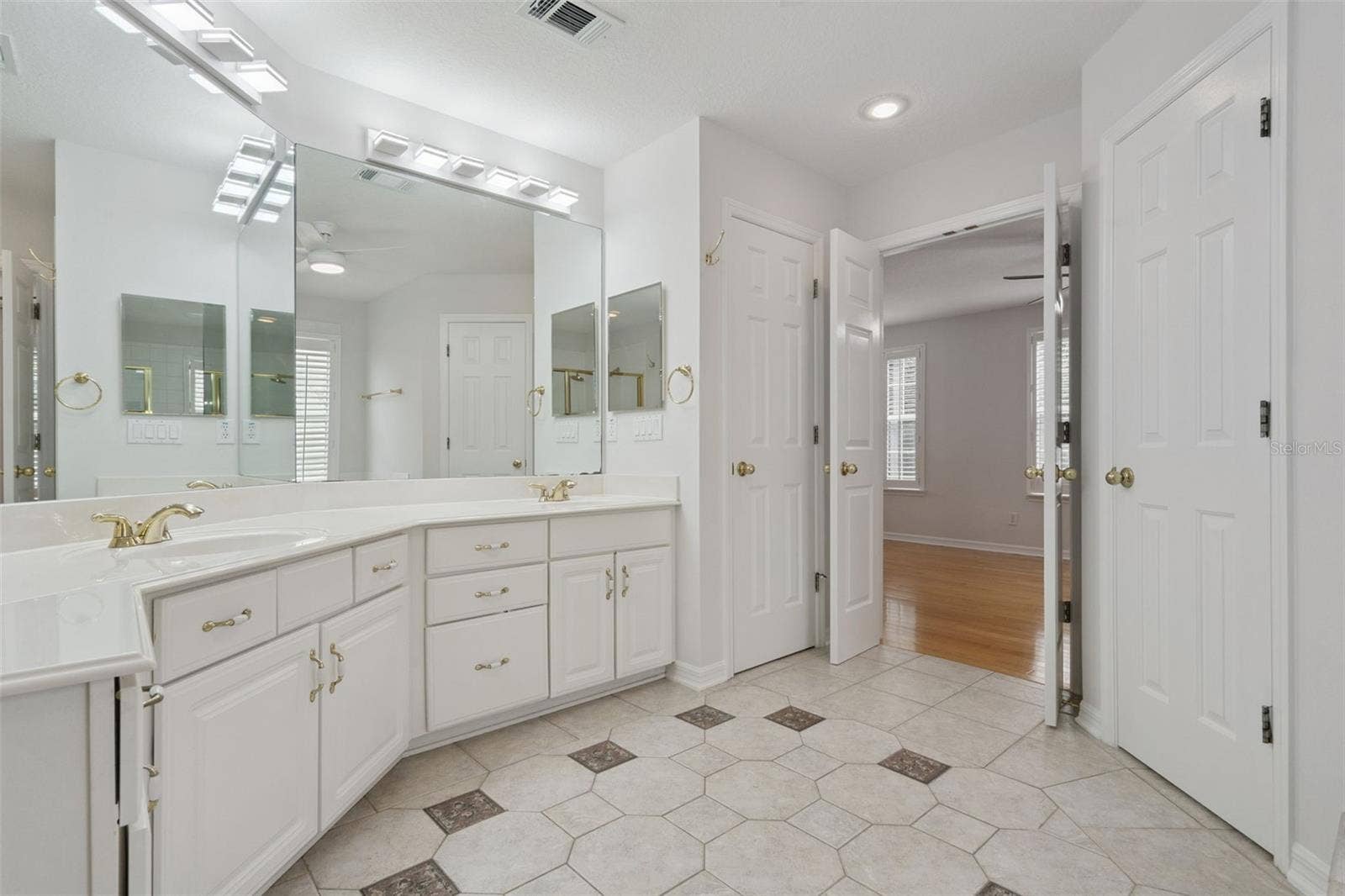 608 NADINA PLACE, Celebration, FL 34747 608 NADINA PLACE, Celebration, FL 34747