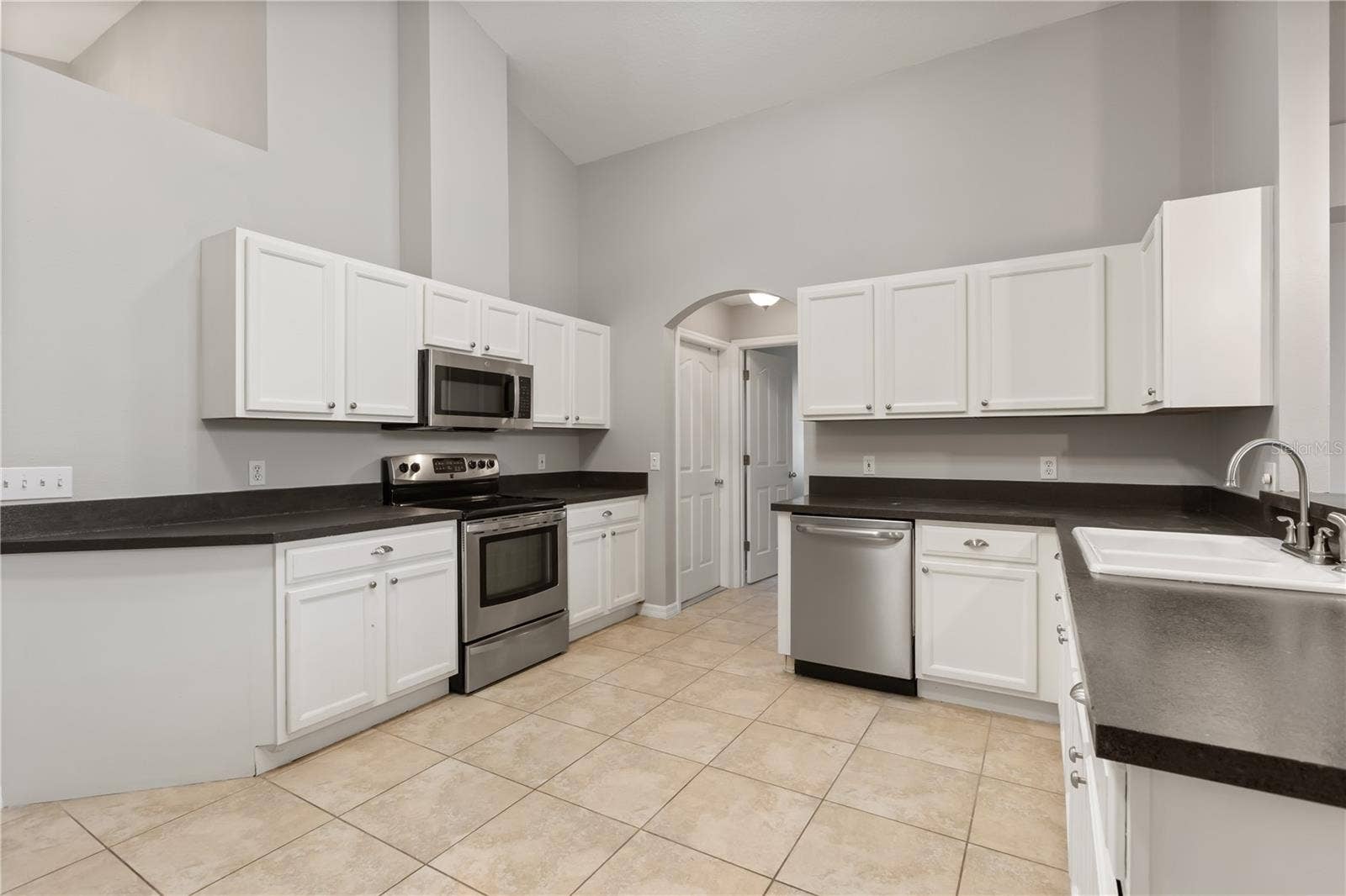 138 ROCKHILL DRIVE, Sanford, FL 32771 138 ROCKHILL DRIVE, Sanford, FL 32771