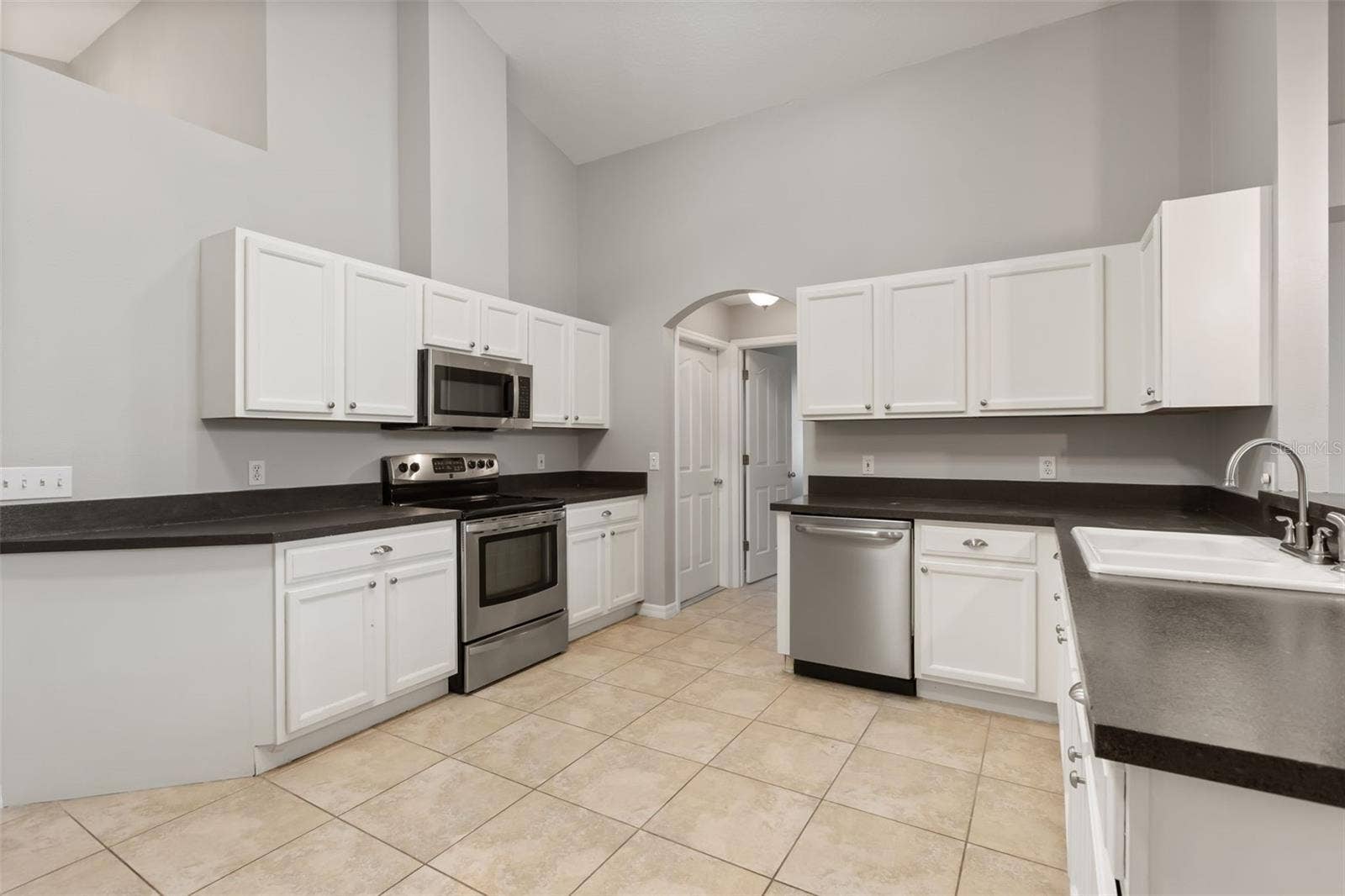 138 ROCKHILL DRIVE, Sanford, FL 32771 138 ROCKHILL DRIVE, Sanford, FL 32771