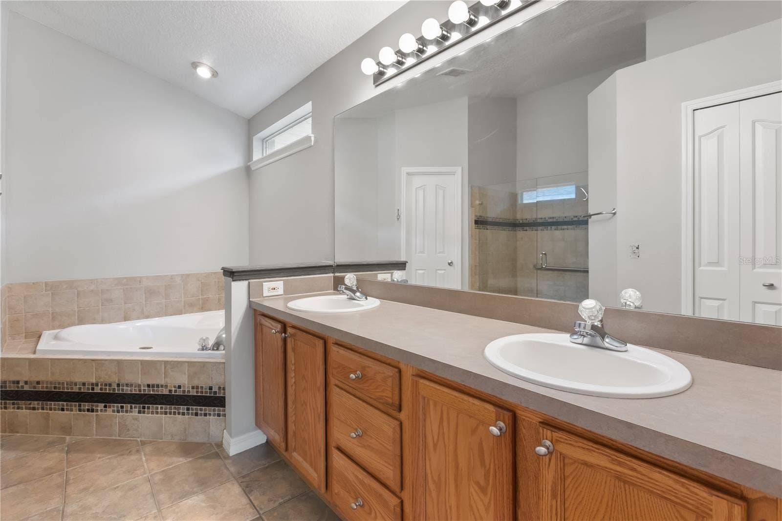 138 ROCKHILL DRIVE, Sanford, FL 32771 138 ROCKHILL DRIVE, Sanford, FL 32771