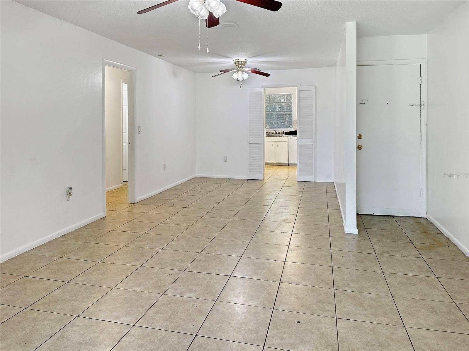 508 BANYON TREE CIRCLE, #200, Maitland, FL 32751