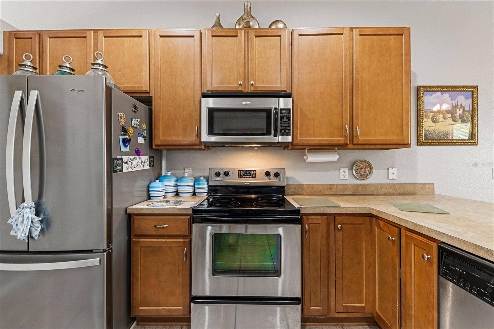 137 BLUEFIELD AVENUE, Deltona, FL 32738 137 BLUEFIELD AVENUE, Deltona, FL 32738