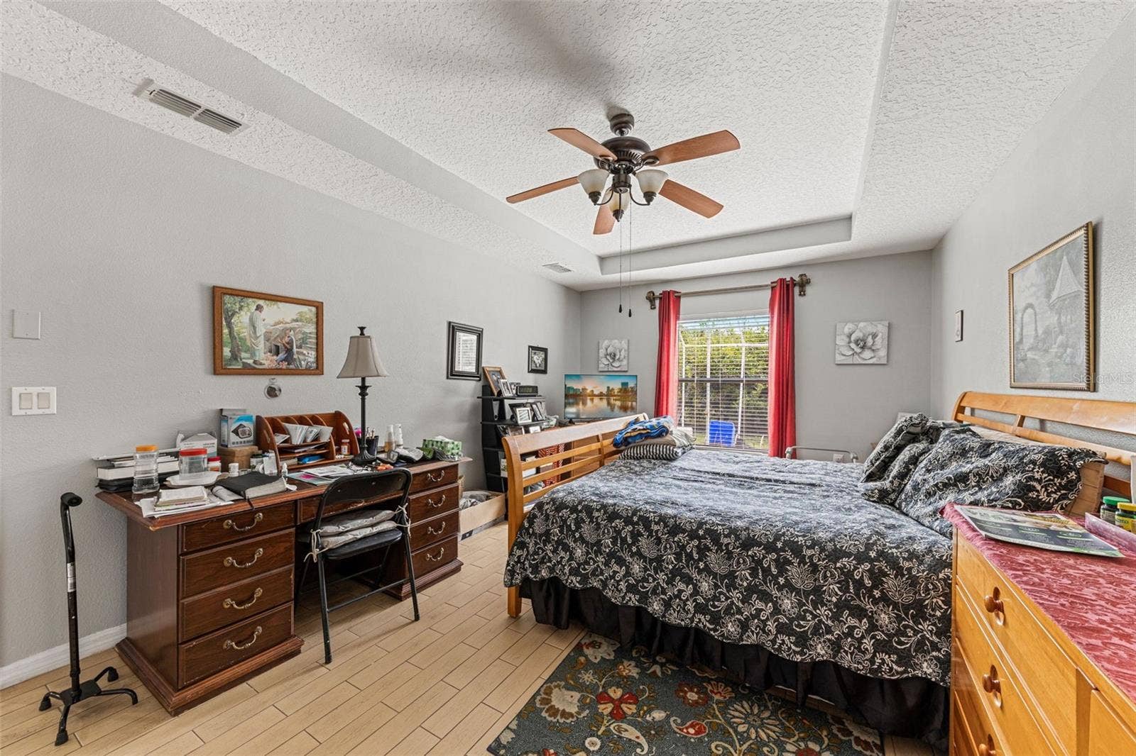 137 BLUEFIELD AVENUE, Deltona, FL 32738 137 BLUEFIELD AVENUE, Deltona, FL 32738