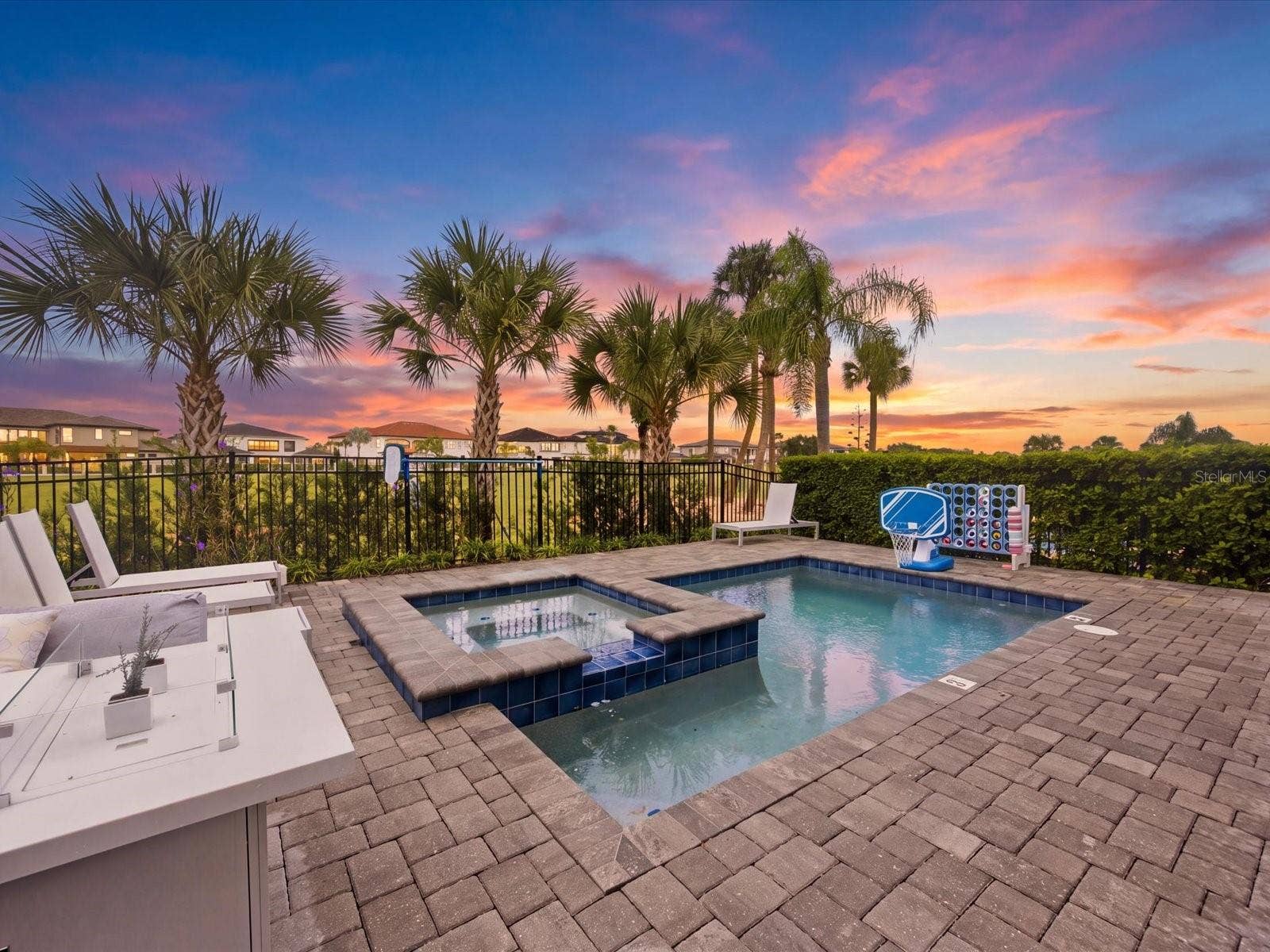 1104 CASTLE PINES COURT, Kissimmee, FL 34747