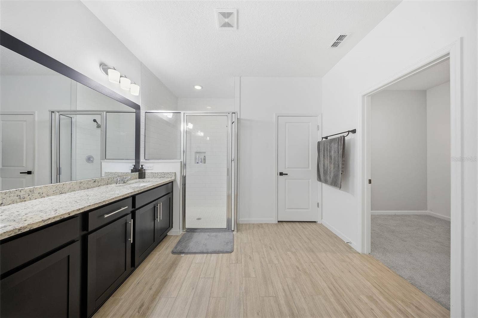 1034 CHELAN FALLS DRIVE, Deland, FL 32724 1034 CHELAN FALLS DRIVE, Deland, FL 32724