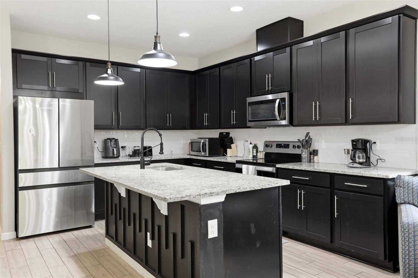 1034 CHELAN FALLS DRIVE, Deland, FL 32724 1034 CHELAN FALLS DRIVE, Deland, FL 32724