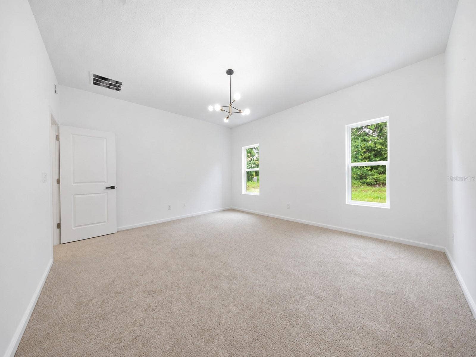 1034 CHELAN FALLS DRIVE, Deland, FL 32724 1034 CHELAN FALLS DRIVE, Deland, FL 32724