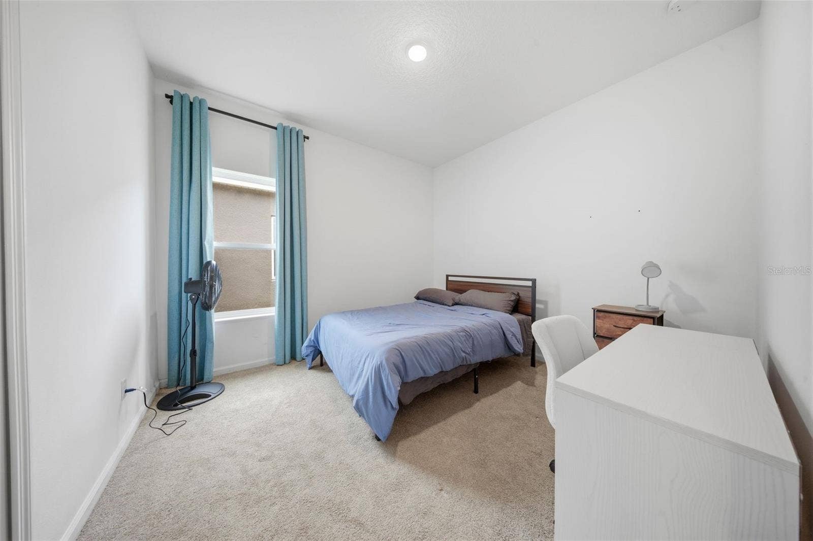 1034 CHELAN FALLS DRIVE, Deland, FL 32724 1034 CHELAN FALLS DRIVE, Deland, FL 32724