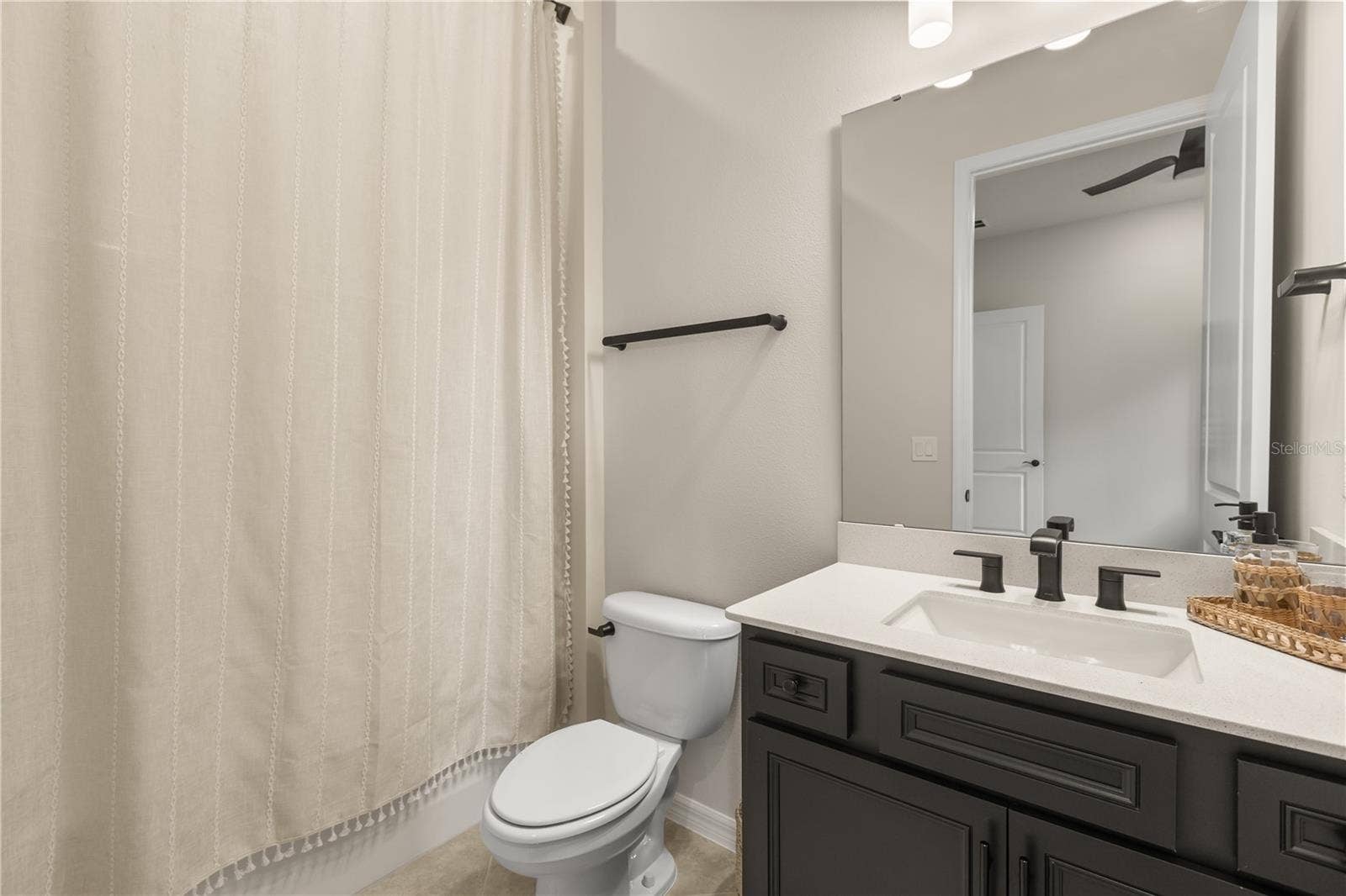 Bathroom for bedroom 2