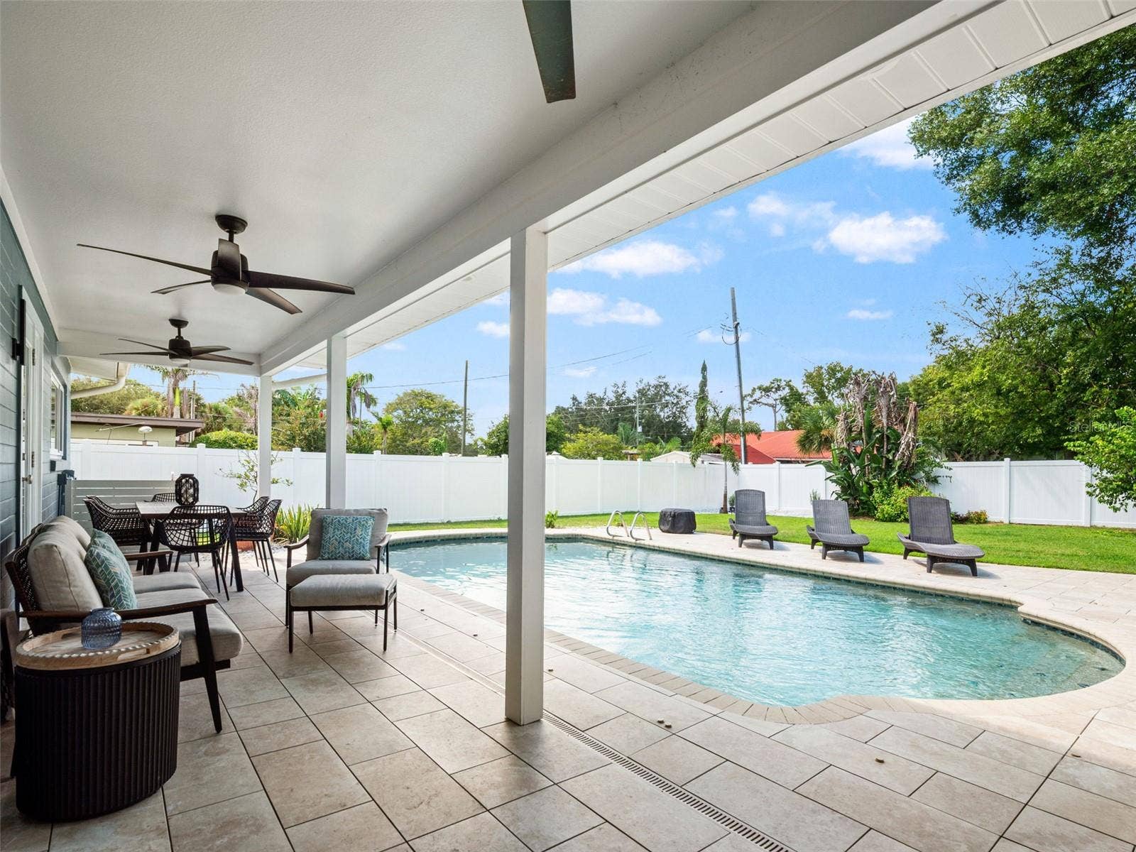 1502 DOVE DRIVE, Orlando, FL 32803 1502 DOVE DRIVE, Orlando, FL 32803