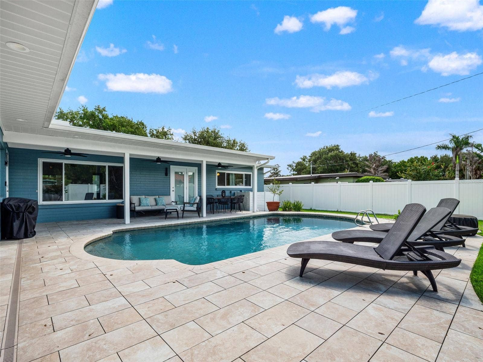 1502 DOVE DRIVE, Orlando, FL 32803 1502 DOVE DRIVE, Orlando, FL 32803