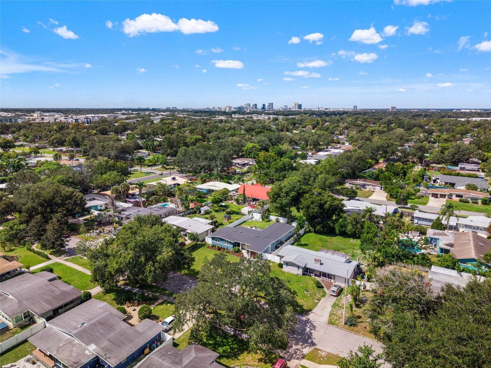 1502 DOVE DRIVE, Orlando, FL 32803 1502 DOVE DRIVE, Orlando, FL 32803