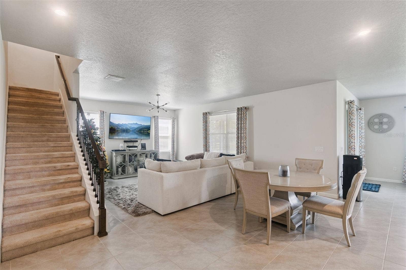 1622 CHELSEA MANOR CIRCLE, Deland, FL 32724 1622 CHELSEA MANOR CIRCLE, Deland, FL 32724