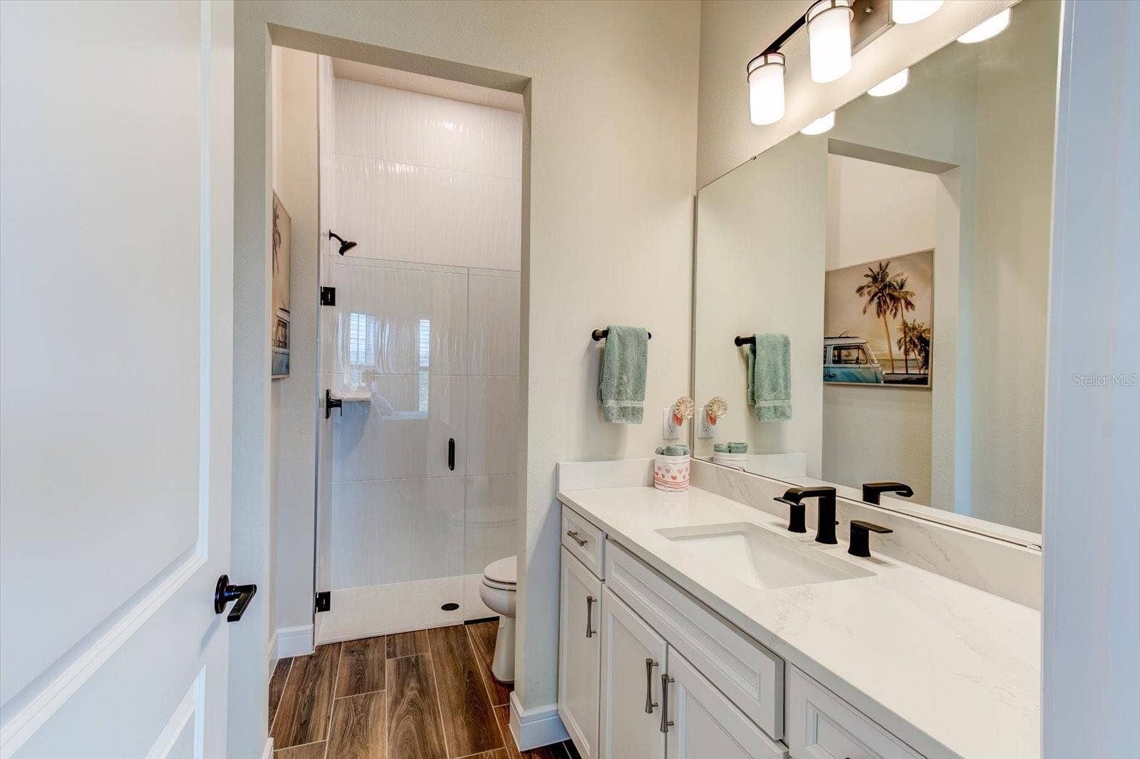 9177 SPLASHING DRIVE, Melbourne, FL 32940 Full Bath with Separate Water Closet & Shower