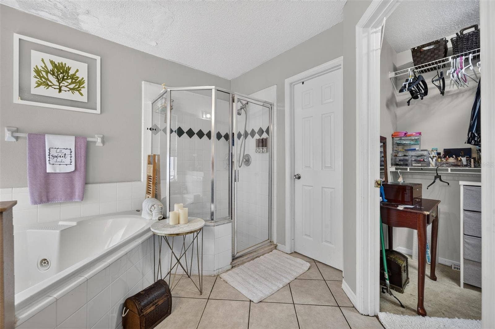 268 EASTON CIRCLE, Oviedo, FL 32765 Soaking Tub/Shower