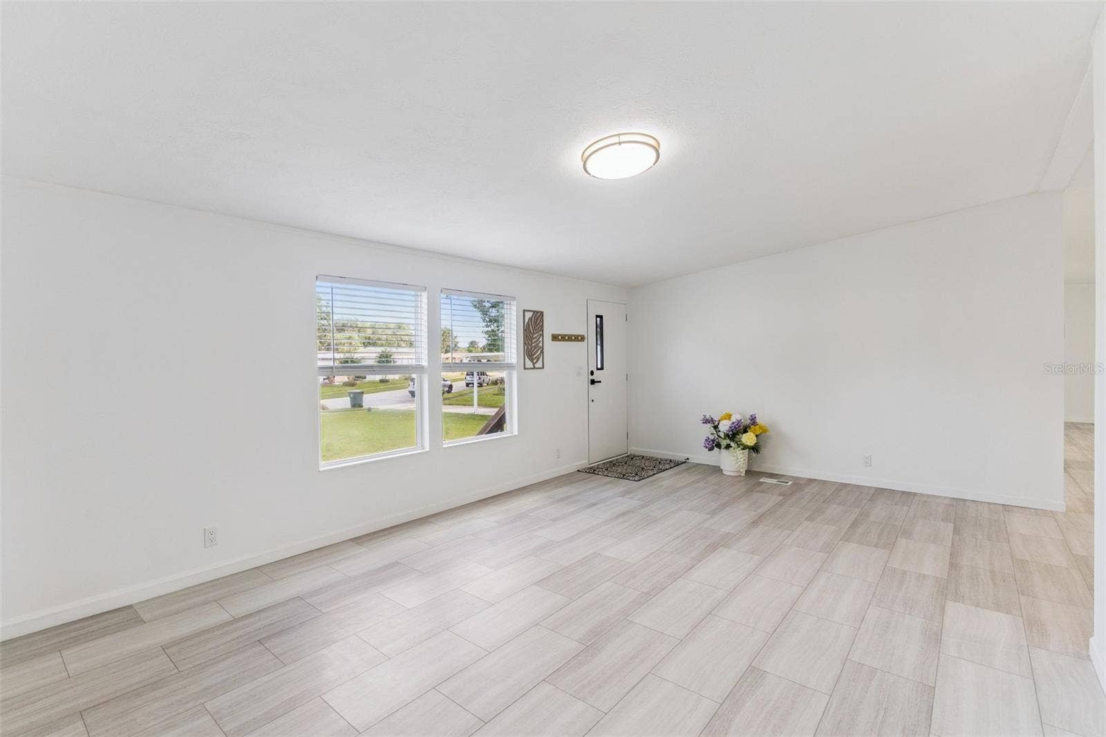 1137 YAUPON STREET, Daytona Beach, FL 32117 1137 YAUPON STREET, Daytona Beach, FL 32117