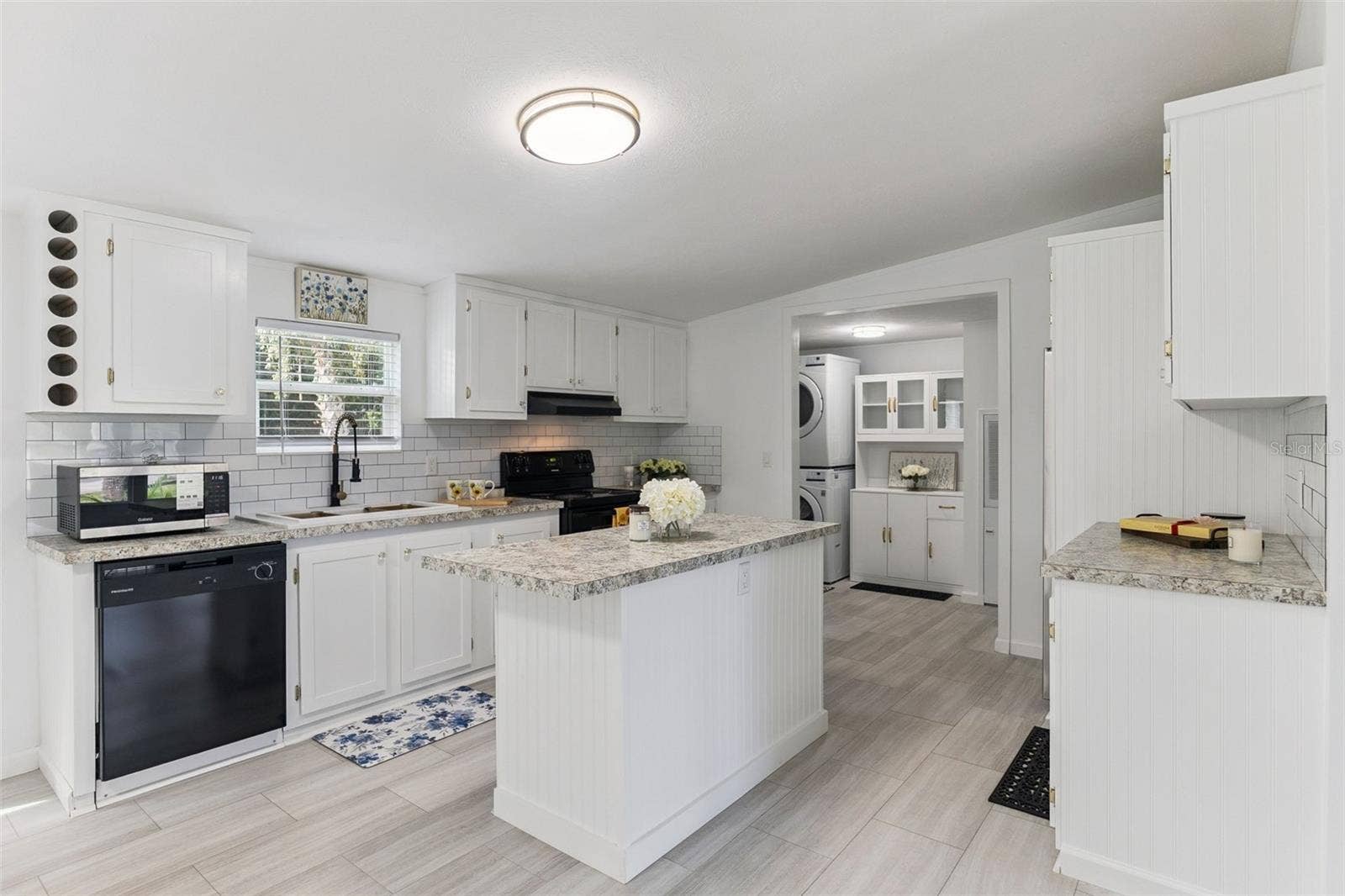1137 YAUPON STREET, Daytona Beach, FL 32117 1137 YAUPON STREET, Daytona Beach, FL 32117