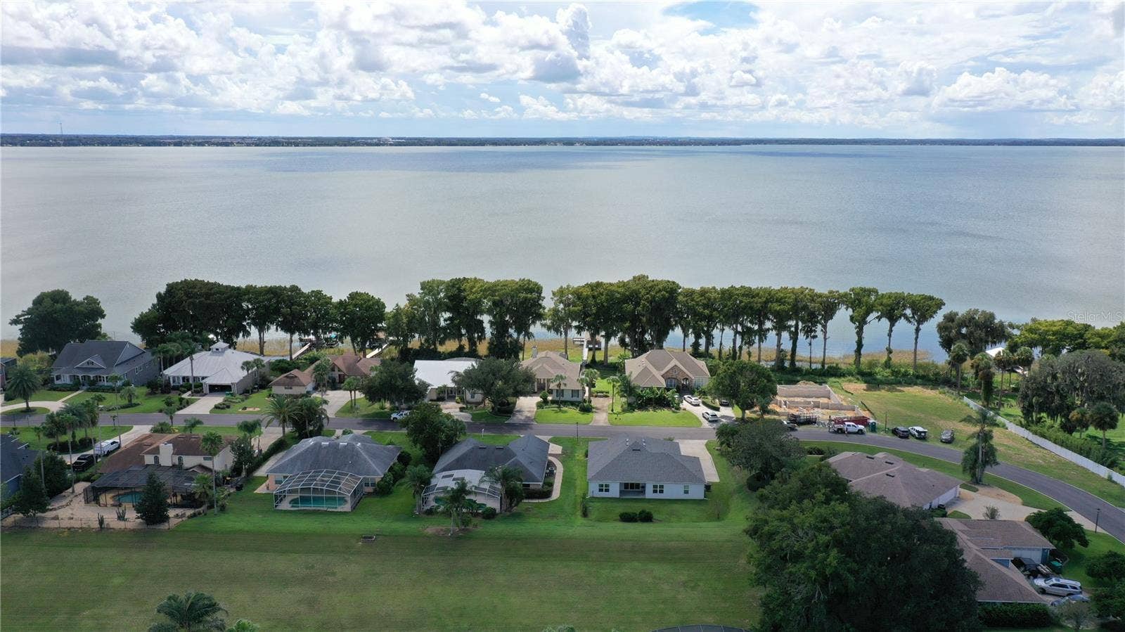 3329 INDIAN TRAIL, Eustis, FL 32726 3329 INDIAN TRAIL, Eustis, FL 32726