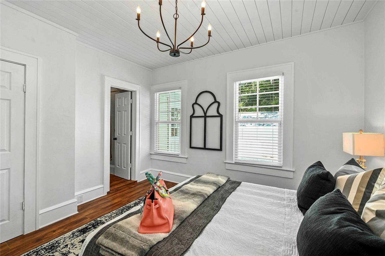 1 E PRINCETON STREET, Orlando, FL 32804 1 E PRINCETON STREET, Orlando, FL 32804