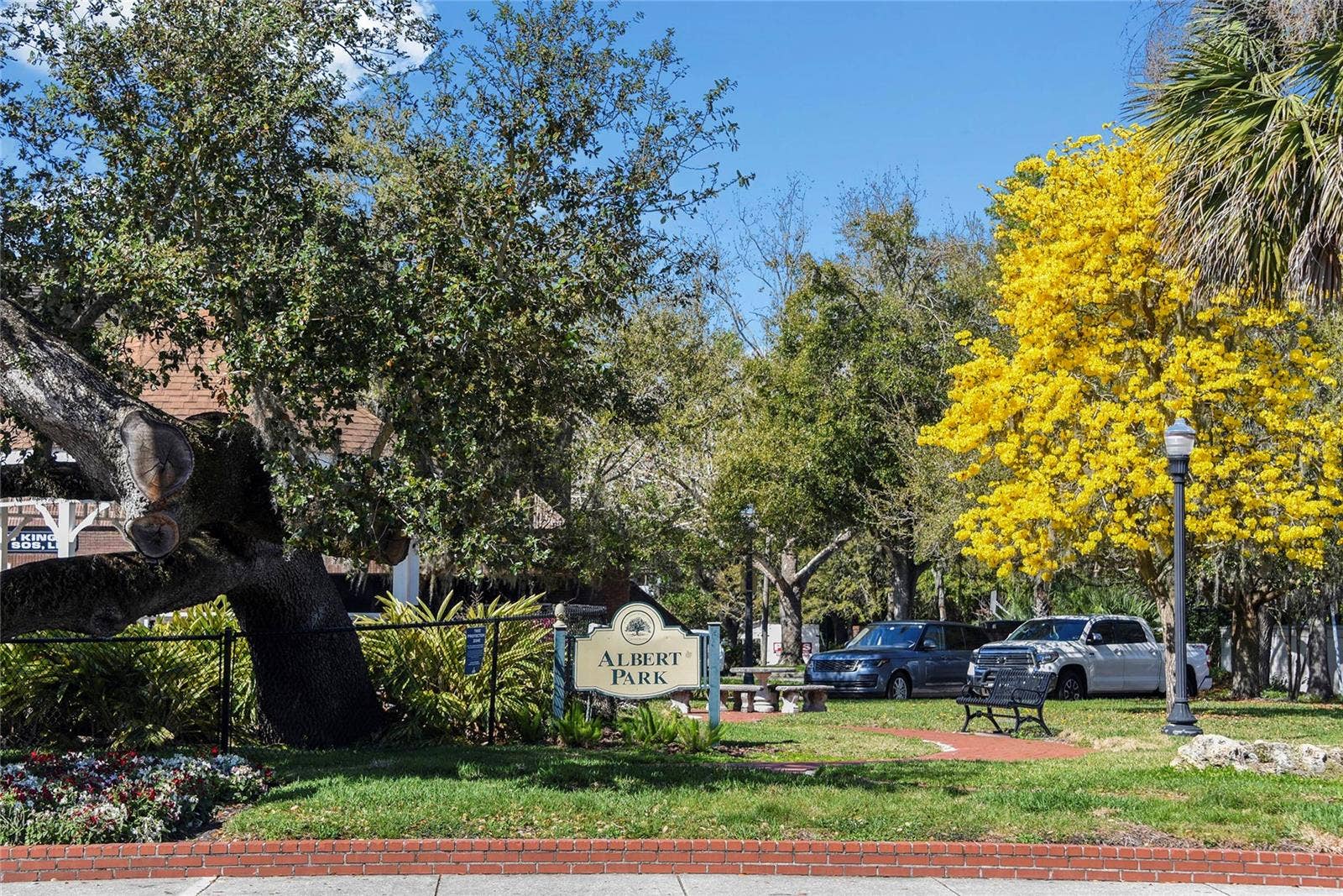 1 E PRINCETON STREET, Orlando, FL 32804 1 E PRINCETON STREET, Orlando, FL 32804