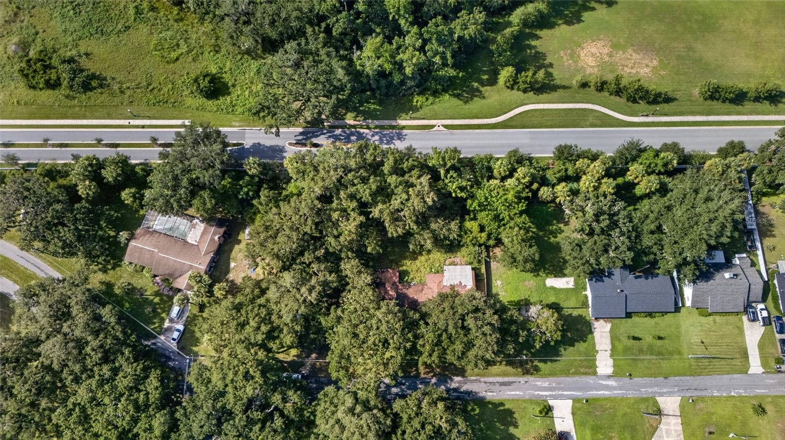 4020 MAGNOLIA DRIVE, Leesburg, FL 34748 4020 MAGNOLIA DRIVE, Leesburg, FL 34748