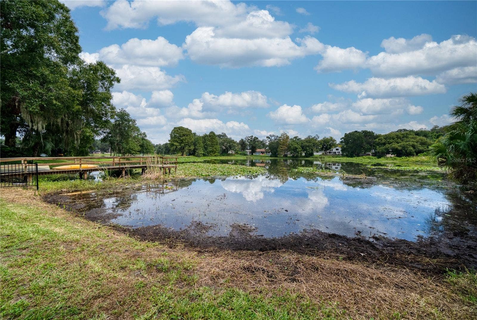 1745 HOUR GLASS DRIVE, Orlando, FL 32806 Lake Frontage