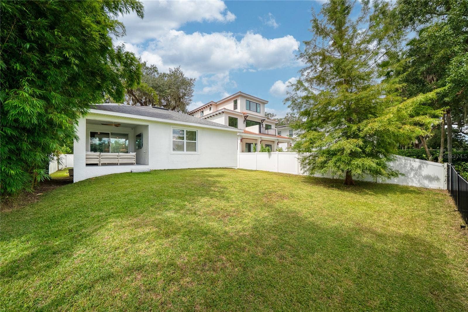 1745 HOUR GLASS DRIVE, Orlando, FL 32806 Backyard