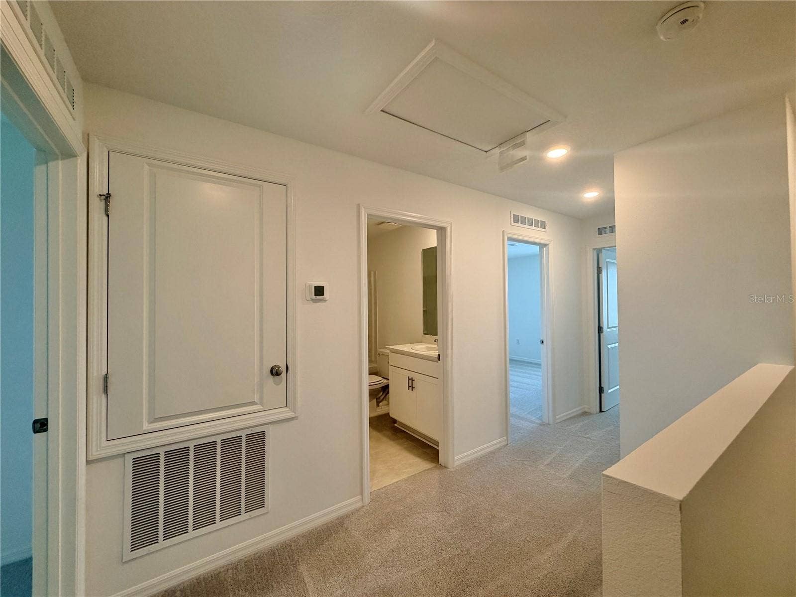 2627 BALMERINO WAY, Mount Dora, FL 32757 upstairs hallway
