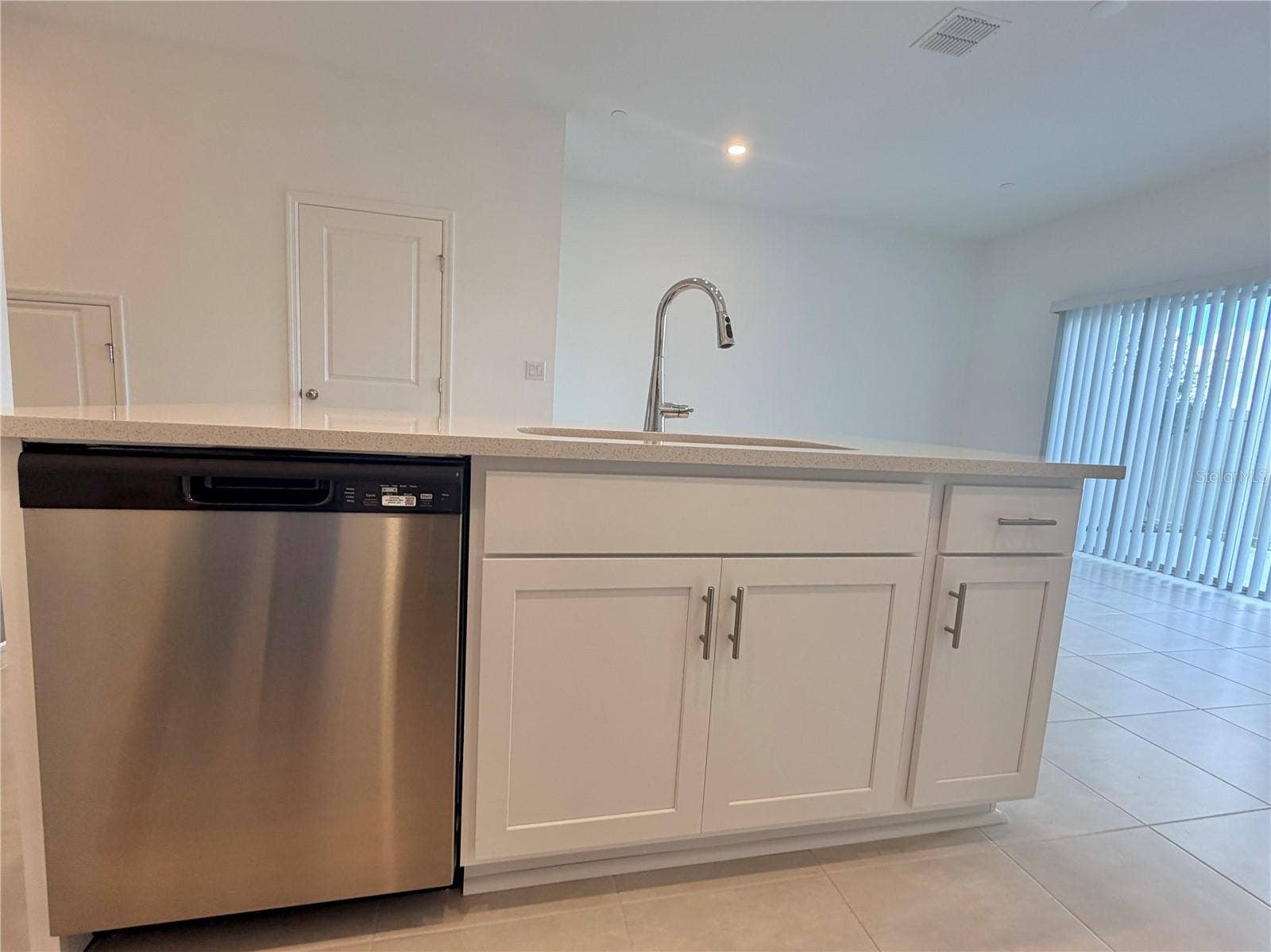 2627 BALMERINO WAY, Mount Dora, FL 32757 2627 BALMERINO WAY, Mount Dora, FL 32757