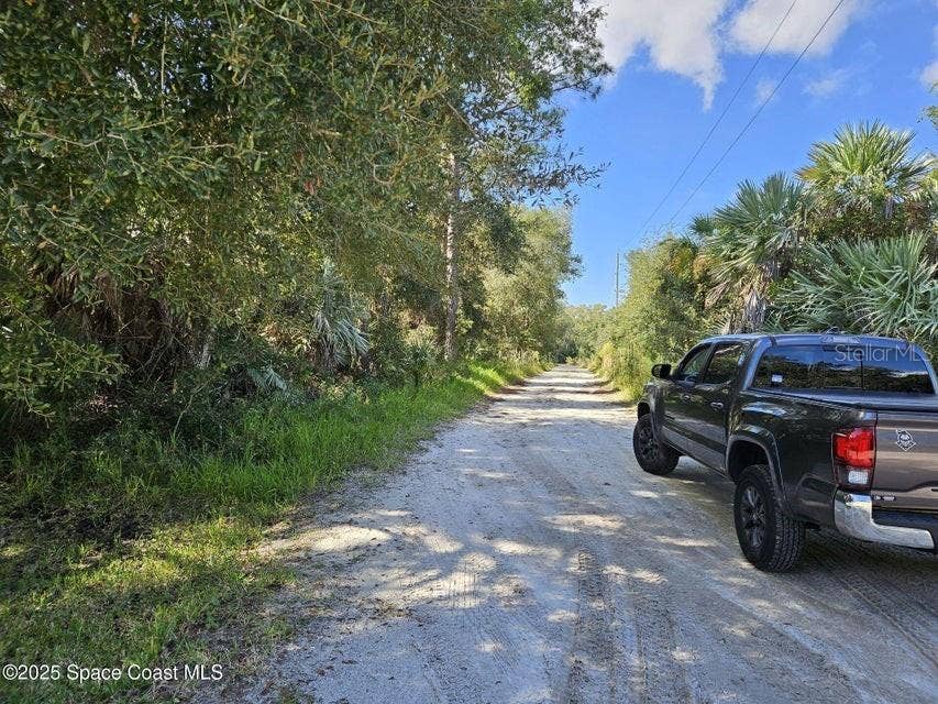 4600 BEACON LIGHT ROAD, Edgewater, FL 32141 4600 BEACON LIGHT ROAD, Edgewater, FL 32141